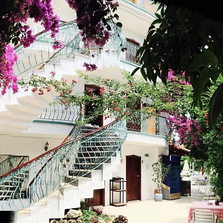 La Boutique Ipek Kemer